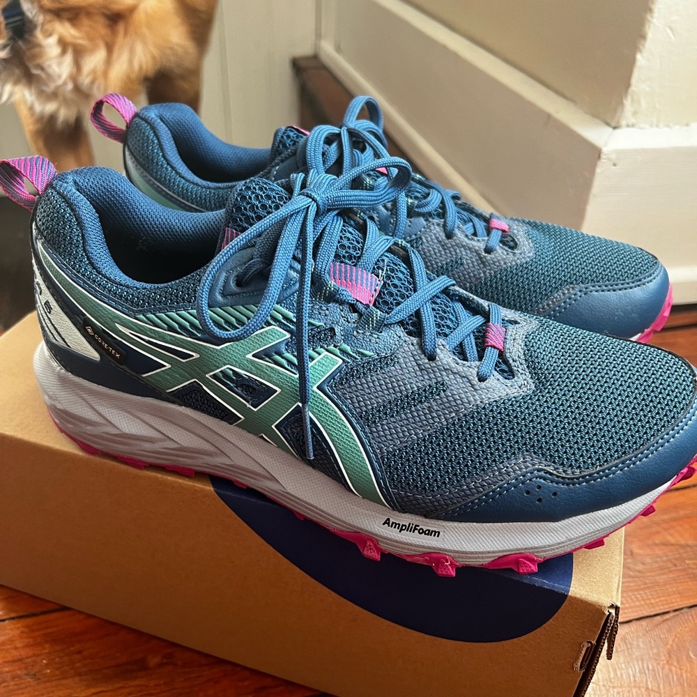 ASICS gel Sonoma 5 trail shoes